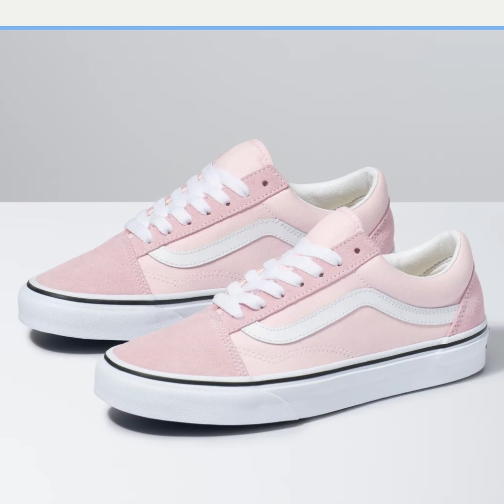 Blushing/True White Old Skool Vans